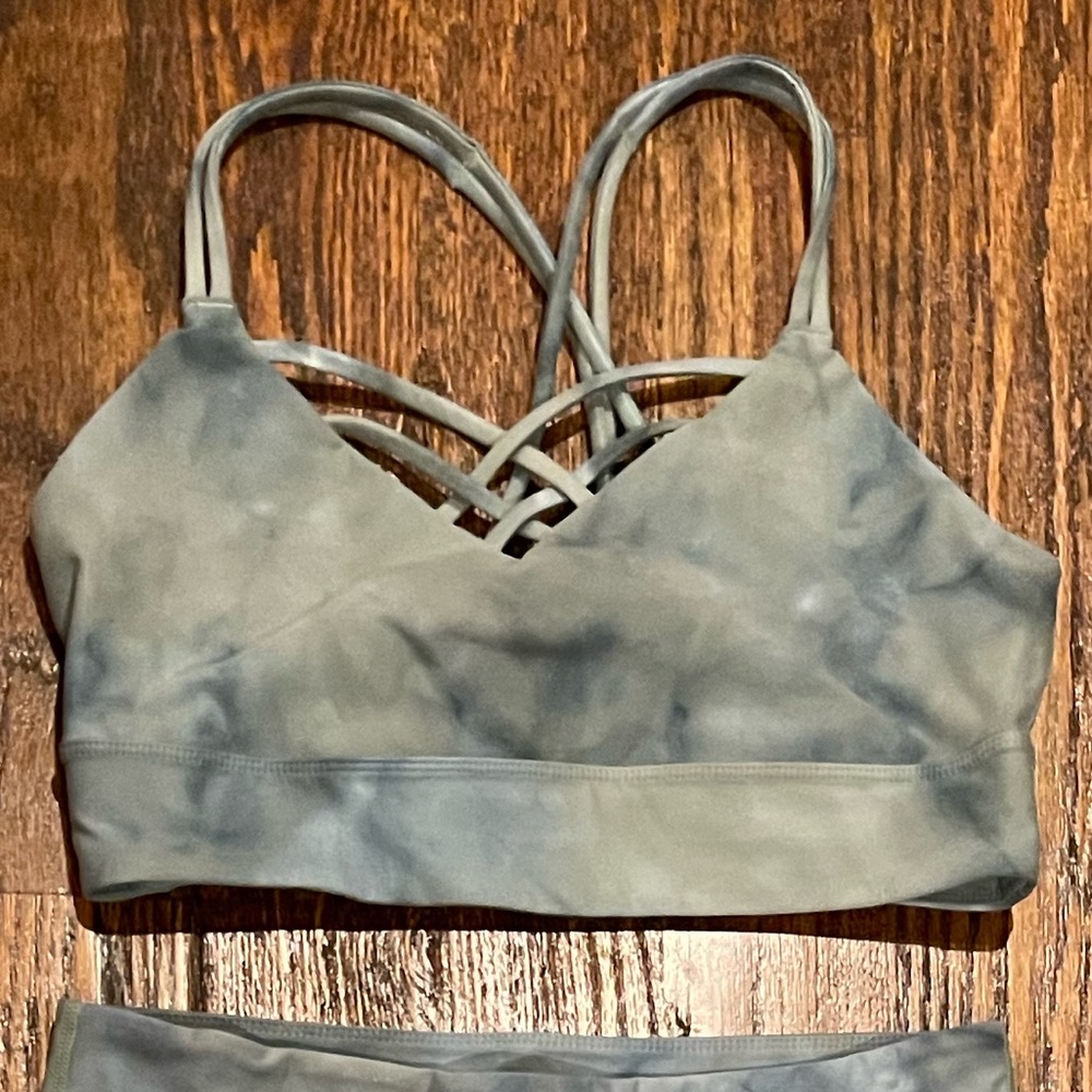 Green tie dye Joy Labb workout set from target. Both are medium, only worn once.